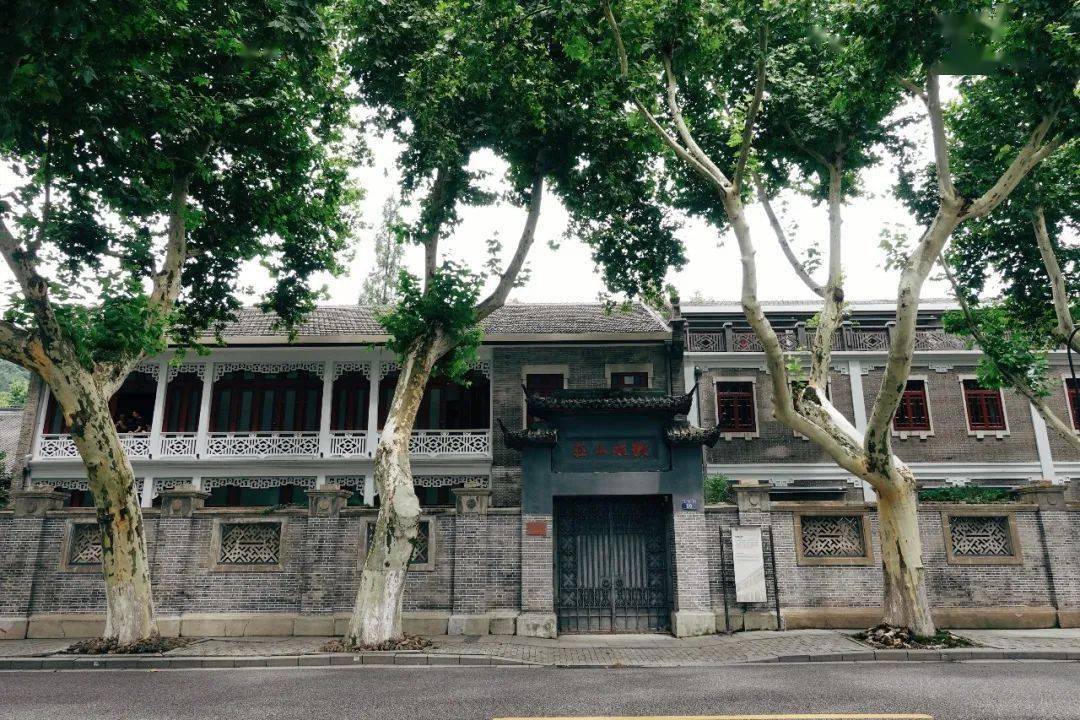 秋水山庄杭州西湖边秋水山庄