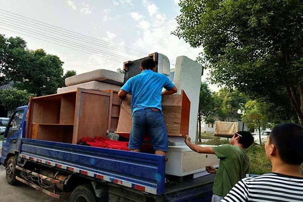 2025年搬家黄道吉日查询表