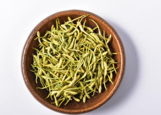 喝金银花茶可以去火吗 性味偏寒 清热解毒抗炎