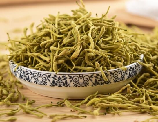 喝金银花茶会拉肚子吗 性寒 刺激肠胃 忌过量