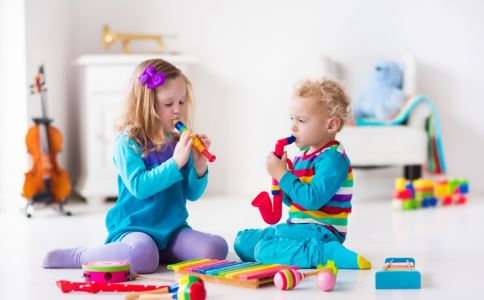 儿童定位手机怎么用 儿童定位手机用法 使用儿童定位手机的好处