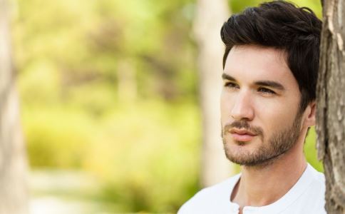 阳虚火旺有什么症状 阳虚火旺的症状有哪些 阳虚火旺有什么表现