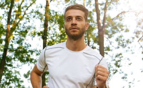 阳虚火旺有什么症状 阳虚火旺的症状有哪些 阳虚火旺有什么表现