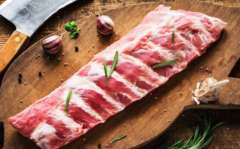 绝经期妇女骨质疏松怎么办 骨质酥松如何饮食调理 绝经期妇女如何补钙