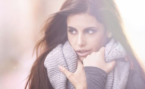 女性经血量突然增多怎么办 月经血量多怎么调理 女性月经前如何保健