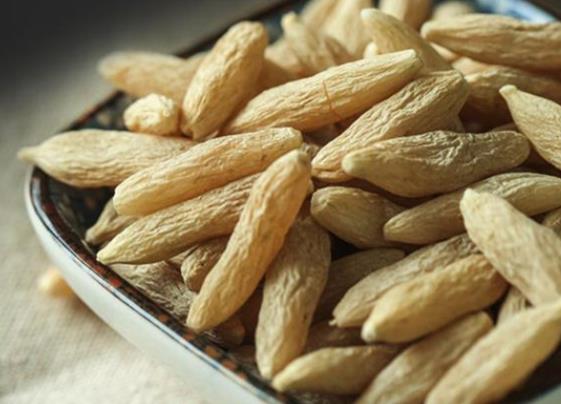 麦冬泡水喝一次吃几粒