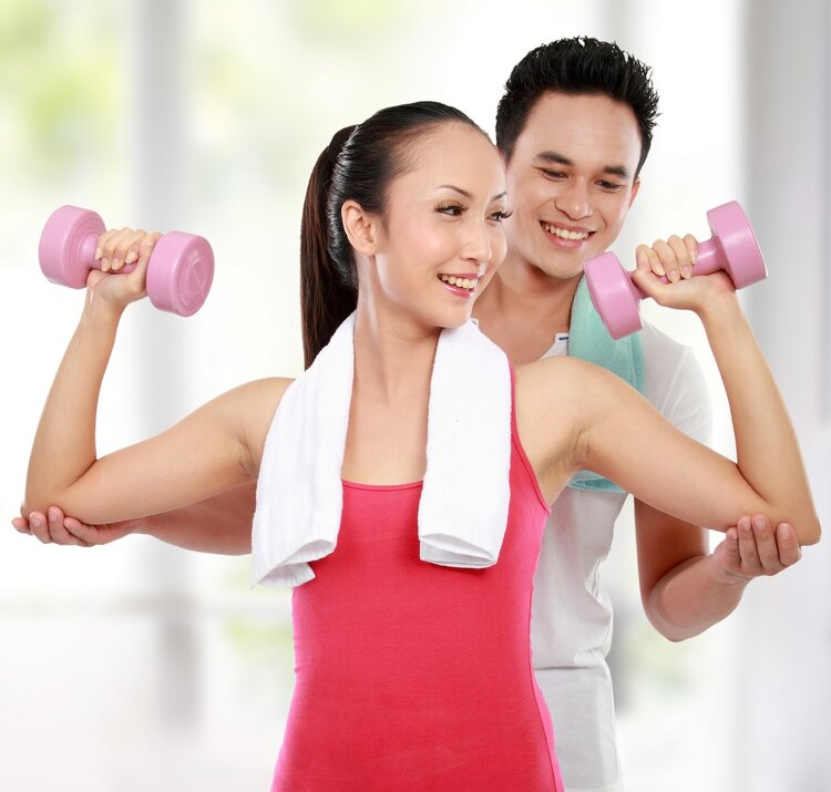 推荐一个减肥好运动深蹲!增肌减肥一步到位