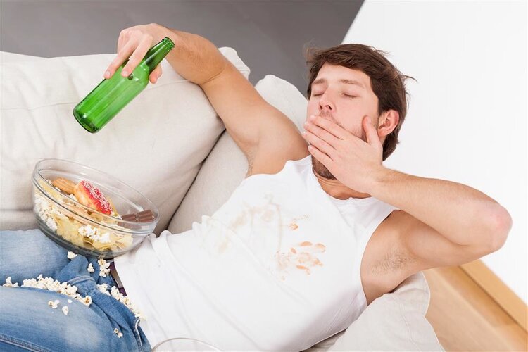 背后长痘痘是怎么了?医生怪你没有注意这4件事