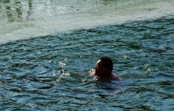 冬泳游多长时间合适?冬泳需要天天去吗?