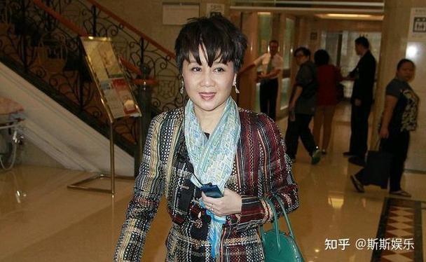 国庆节手抄报简单好看 易画 国庆节手抄报简单好看 易画