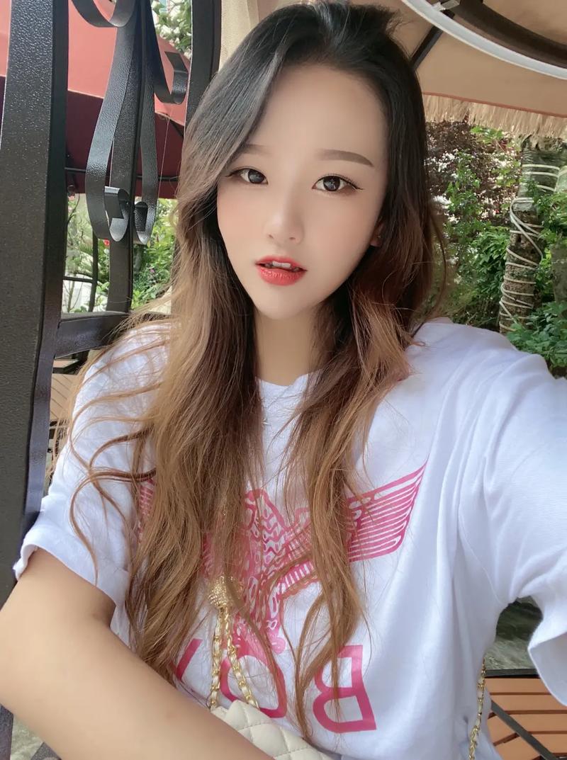 和保姆相恋11年了和保姆相恋11年了小说