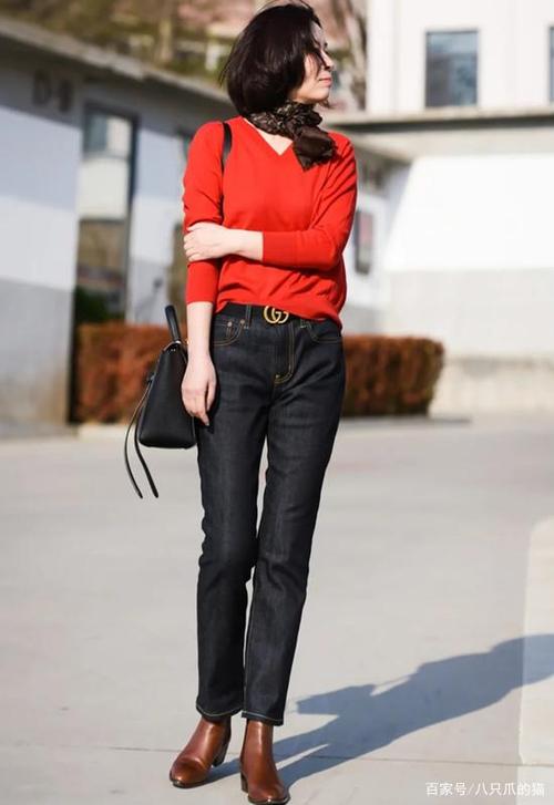 冰箱里面漏水是怎么回事 冰箱里面漏水是怎么回事