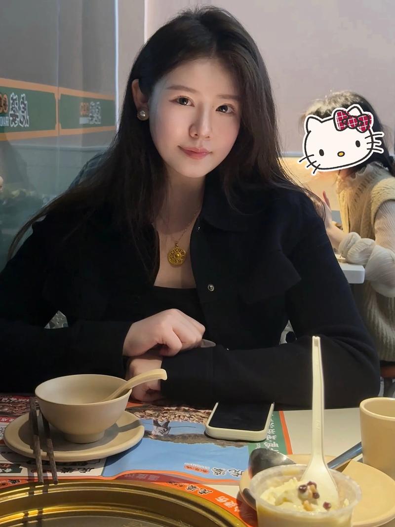 曝女基金经理豪购1.7亿豪宅 曝女基金经理豪购1.7亿豪宅