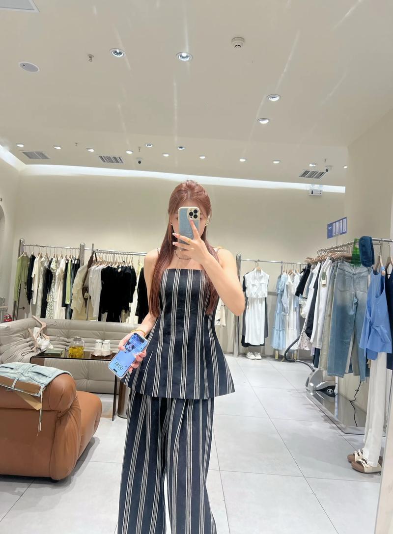 年轻姑娘为啥不愿做保姆? 年轻姑娘为啥不愿做保姆?