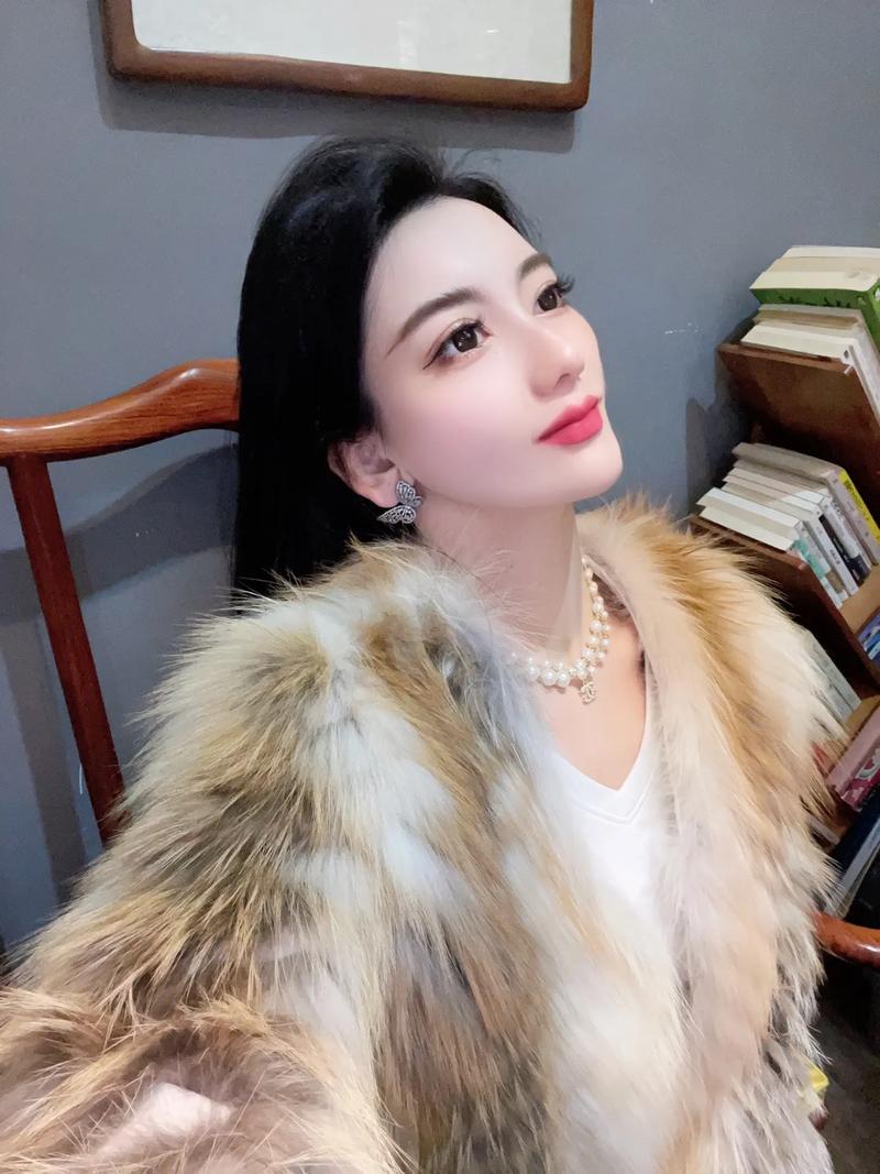 请保姆多少钱 请保姆多少钱