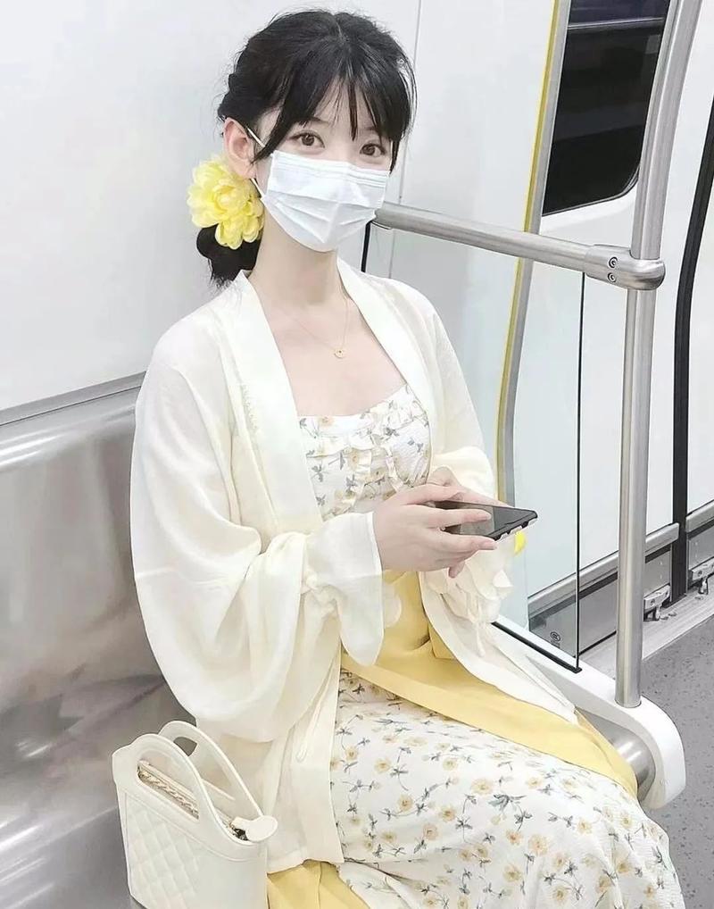 钟点工骚扰我 钟点工被雇主骗取232万 钟点工骚扰我 钟点工被雇主骗取232万