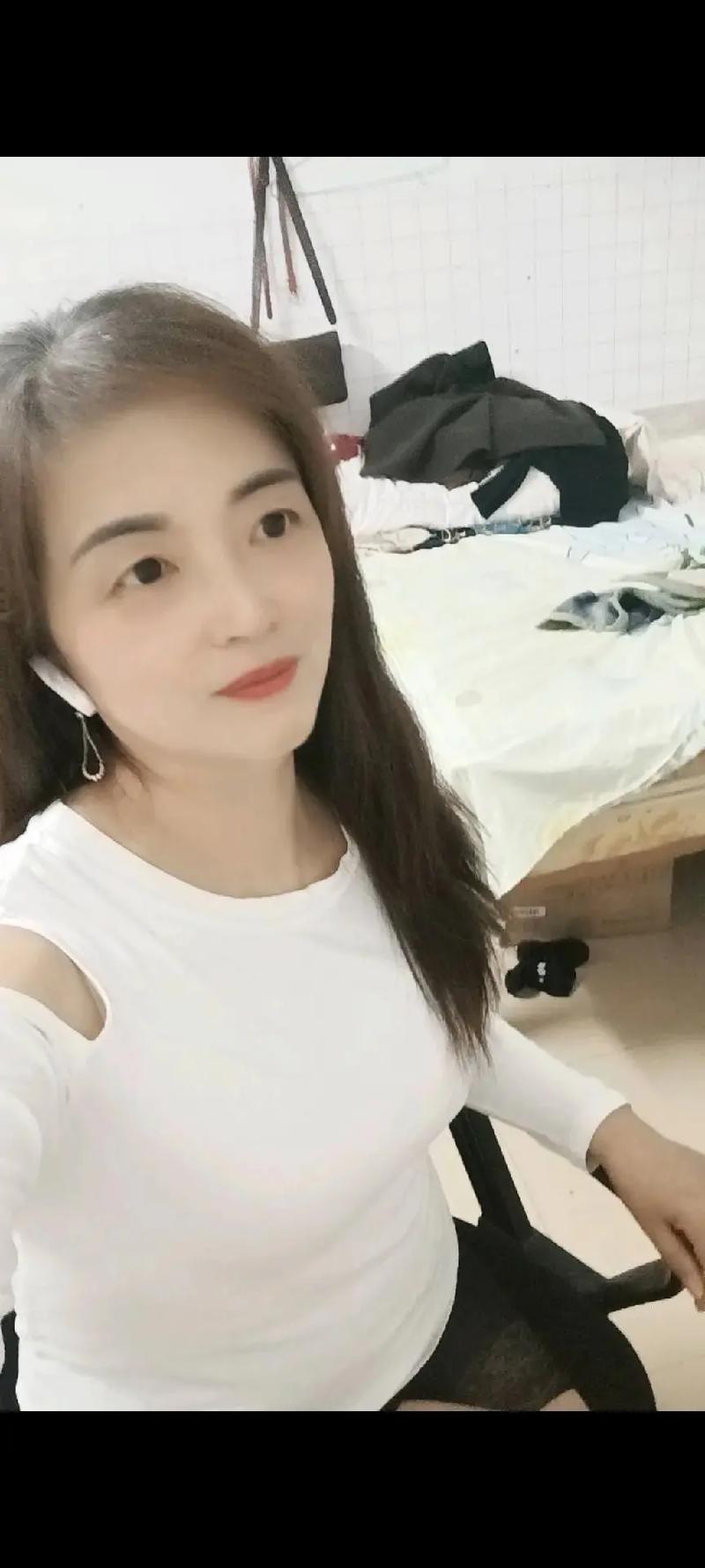 谢霆锋昨天消息 谢霆锋昨天消息图片 谢霆锋昨天消息 谢霆锋昨天消息图片