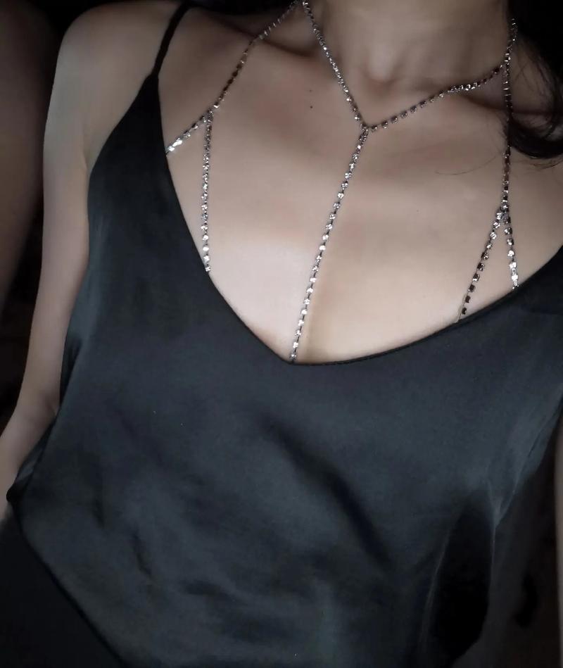 炫富女如何喜提公租房