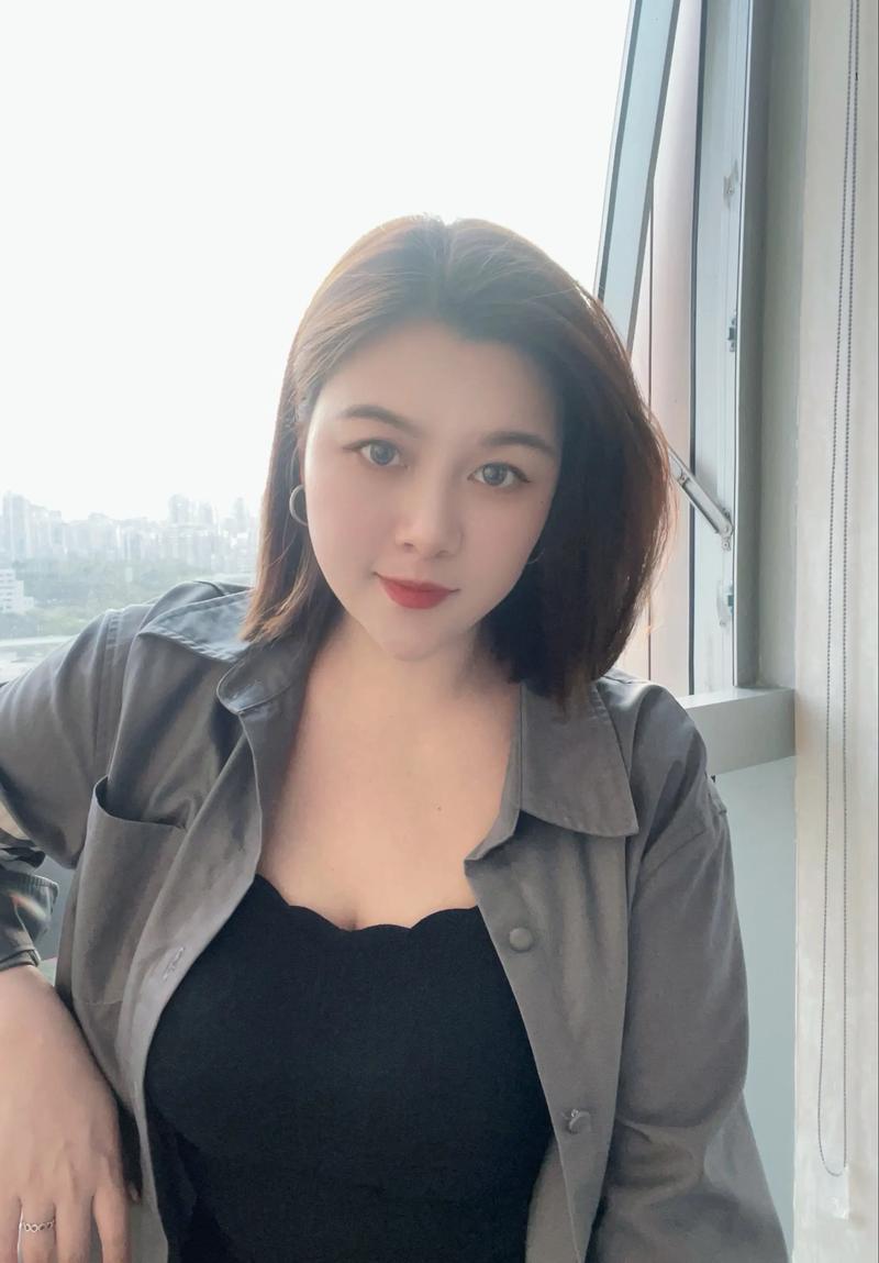 天真遇到现实主题曲 天真遇到现实插曲是什么歌 天真遇到现实主题曲 天真遇到现实插曲是什么歌