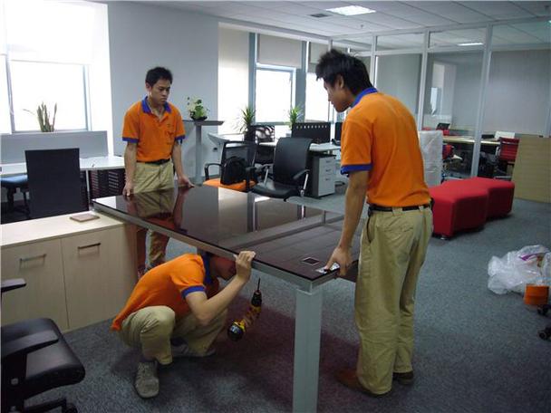 深圳易丰搬家公司