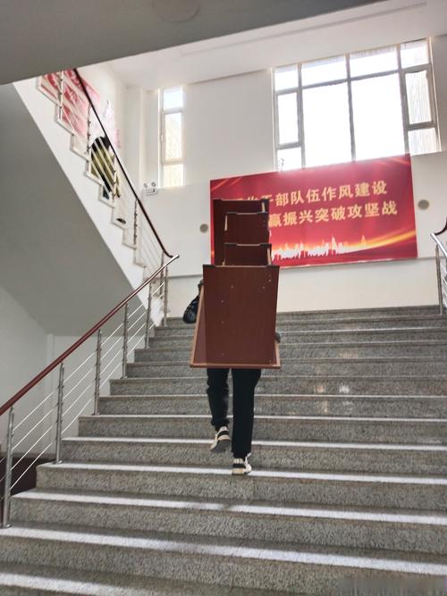 网红王妈塌房 公司回应