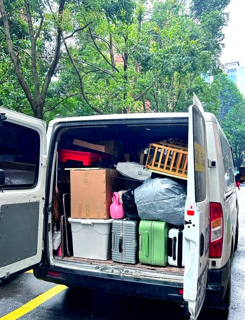 搬家费用多少钱一公里 搬家费用多少钱一公里