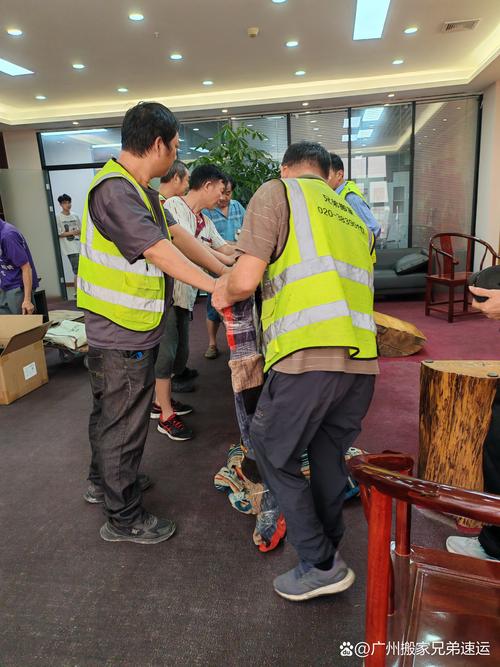 属鼠搬家吉日查询表