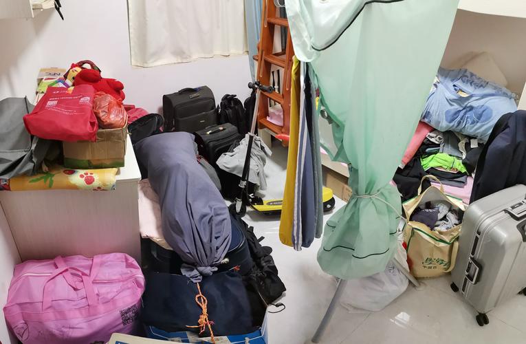 四川蚂蚁搬家 四川蚂蚁搬家