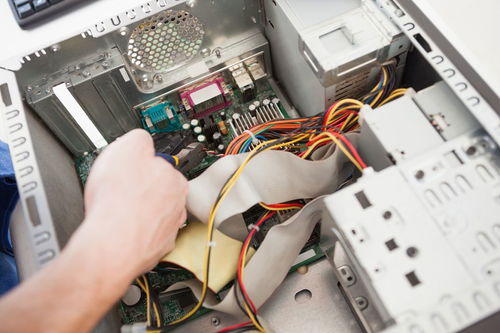 笔记本放行李箱技巧