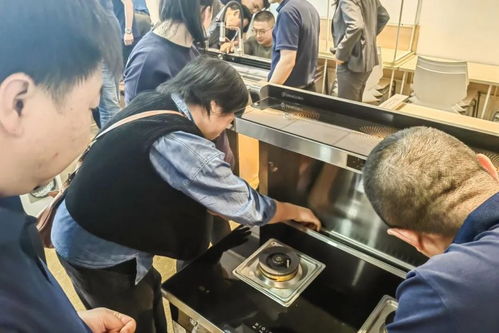 空调不用遥控器怎么开 科技带来的便捷在这里体现