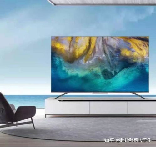 男孩当街踹妈妈保安制止反被吼