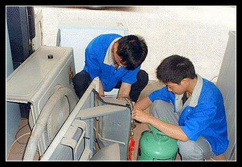 乐山华为手机充不了电维修什么价格