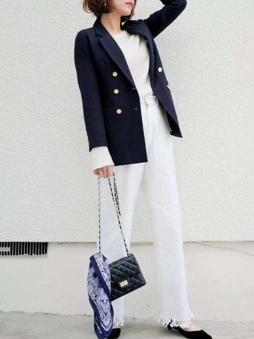 老年人能喝蜂蜜吗 老年人适当吃蜂蜜好处多 老年人能喝蜂蜜吗 老年人适当吃蜂蜜好处多