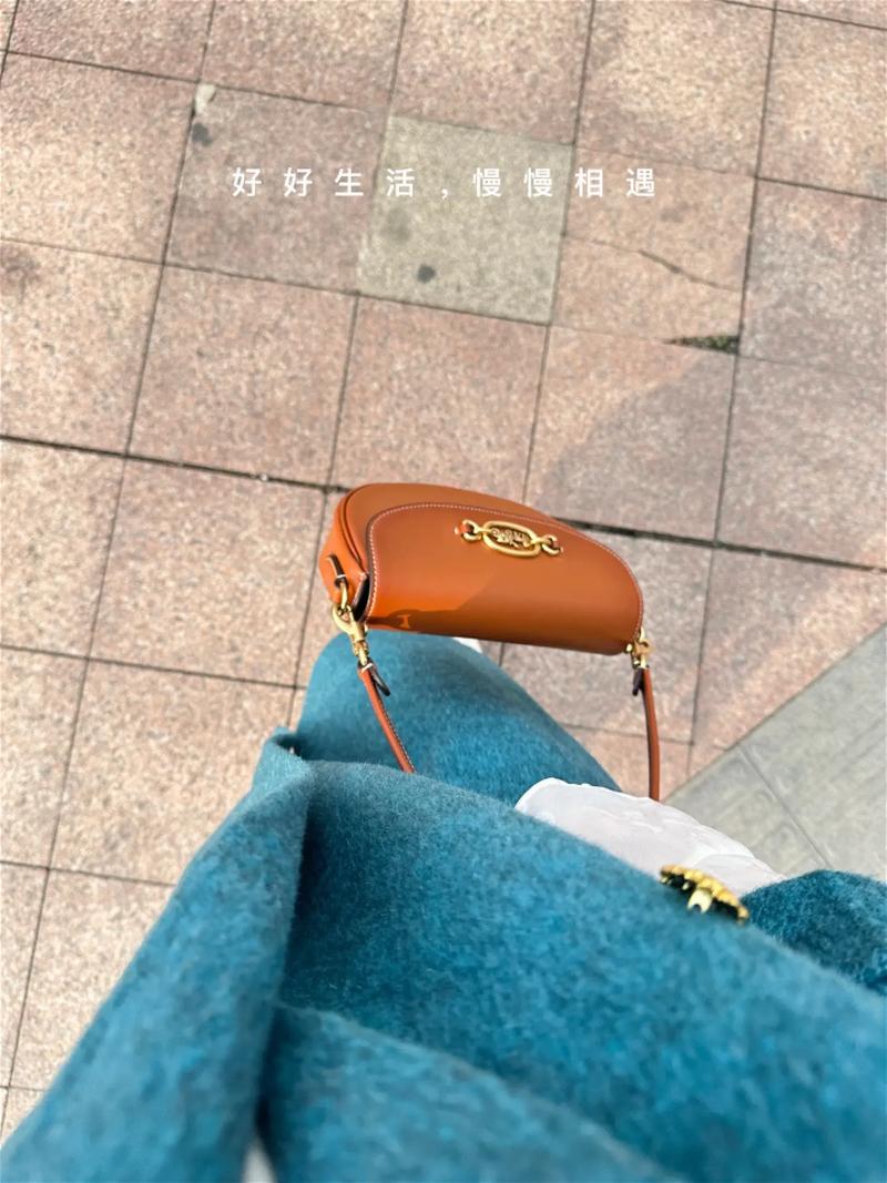 脚癣是怎么引起的  脚癣病因大