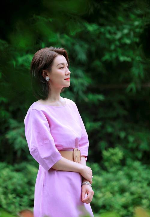 佘诗曼有几个男朋友 佘诗曼有男朋友吗 佘诗曼有几个男朋友 佘诗曼有男朋友吗