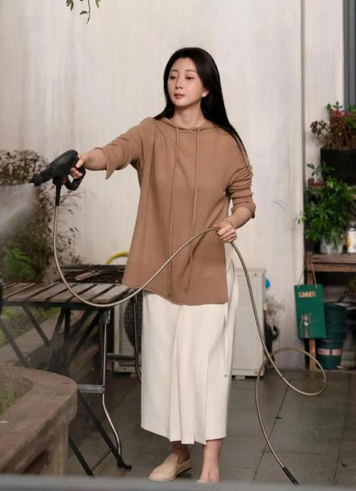 宫外孕症状早期试纸的反应是什么