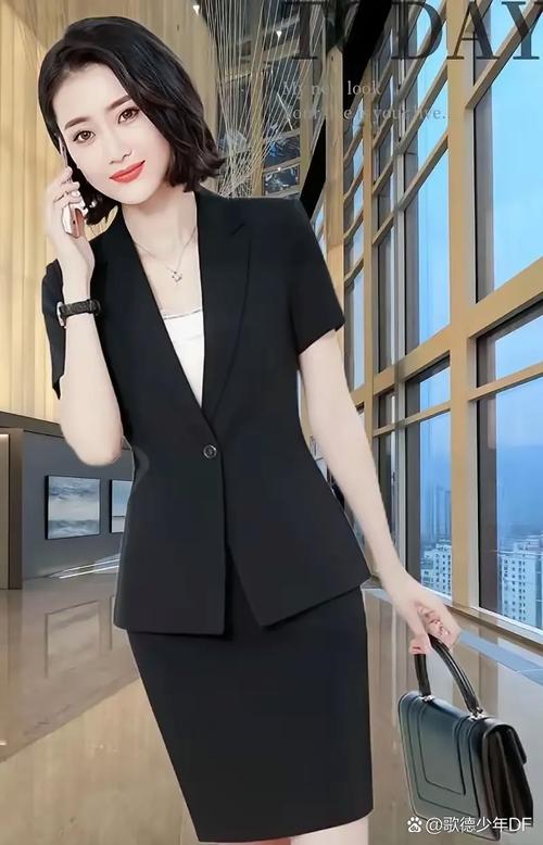 男性睾丸潮湿是怎么回事 当心前列腺炎来袭