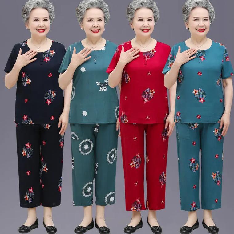 蜂蜜的作用与功效有哪些  多样食用美味又健康