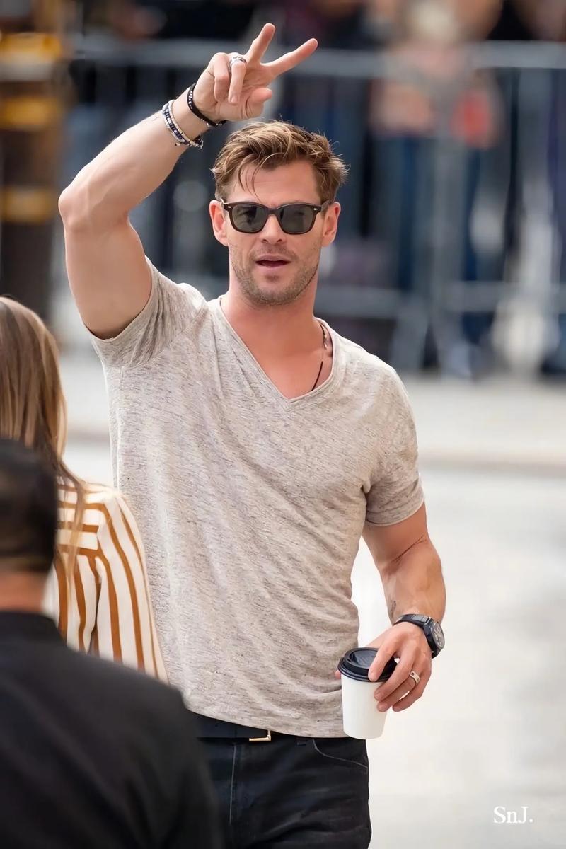 尹爱洁近期经典歌曲_尹爱洁近期经典歌曲视频