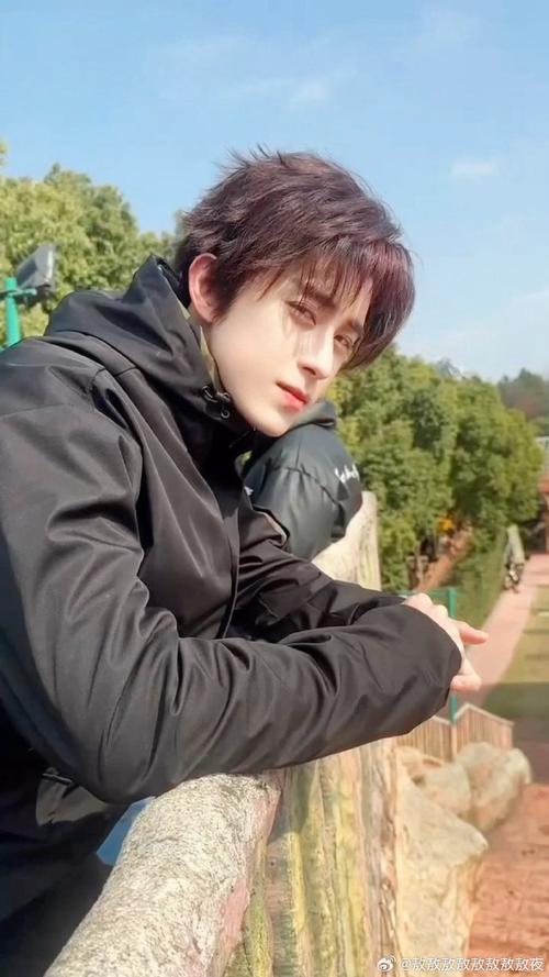 小孩肚子疼吃什么药 小孩肚子疼吃什么药