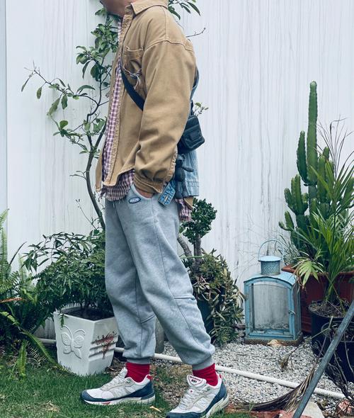 老年人爬山好吗 收藏长期爬山严防膝关节损失 老年人爬山好吗 收藏长期爬山严防膝关节损失