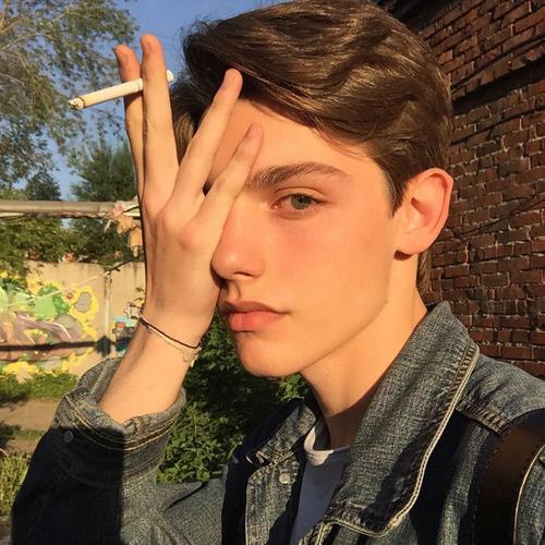 韩国明星艳照 韩国明星美女惊艳的照片 韩国明星艳照 韩国明星美女惊艳的照片