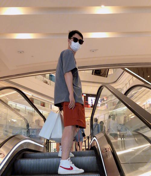 脱发的治疗应该怎么做 推荐单体毛囊移植