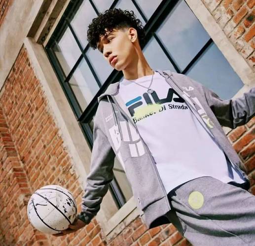 黄精酒的配方 简单配方大大功效 黄精酒的配方 简单配方大大功效