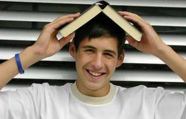 痛风吃什么药效果好 专家痛风药的功效和使用方法