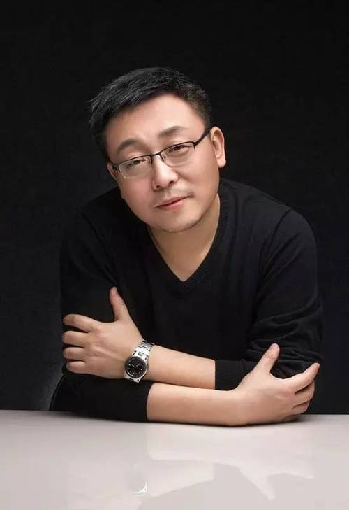 杨怡比罗仲谦大几岁 杨怡和罗仲谦怎么认识的