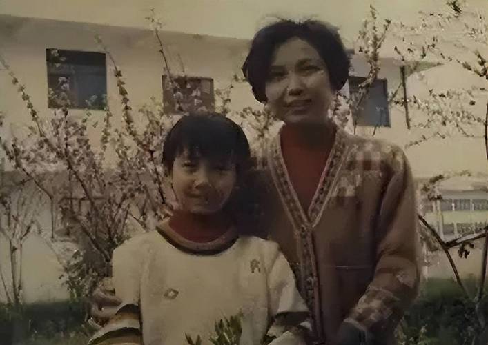 金源牌灵芝苦瓜铬片有什么作用 金源牌灵芝苦瓜铬片饭前吃还是饭后吃好 金源牌灵芝苦瓜铬片有什么作用 金源牌灵芝苦瓜铬片饭前吃还是饭后吃好