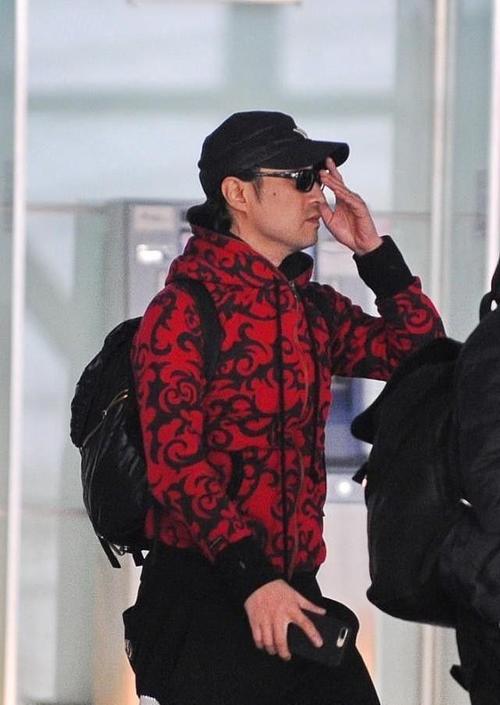 何超莲比窦骁大几岁—何超莲比窦骁有钱吗 何超莲比窦骁大几岁—何超莲比窦骁有钱吗