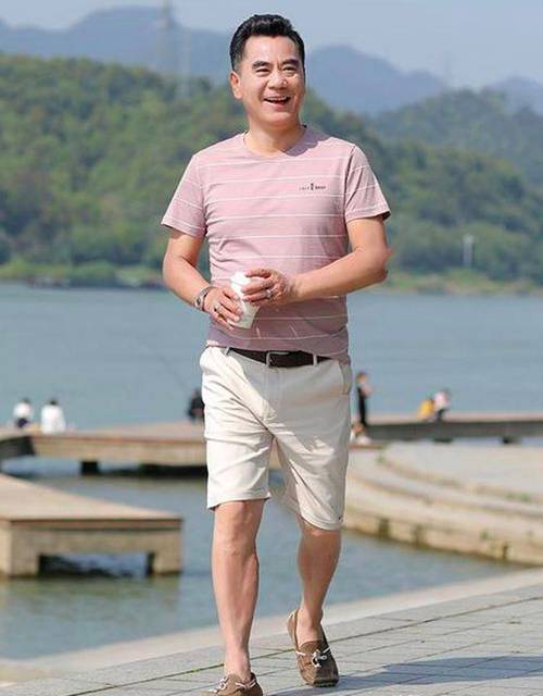 身体湿气重怎么办 五大排污穴拍走体内湿气 身体湿气重怎么办 五大排污穴拍走体内湿气