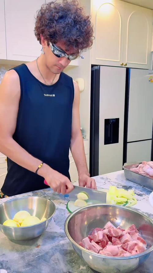 喝柠檬水可以健康减肥吗? 喝柠檬水可以健康减肥吗?